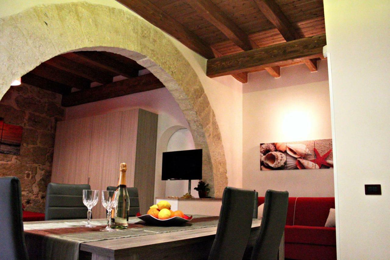 Noryhouse Lägenhet Castellammare del Golfo Exteriör bild