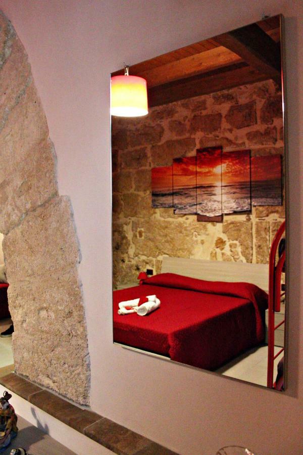 Noryhouse Lägenhet Castellammare del Golfo Exteriör bild